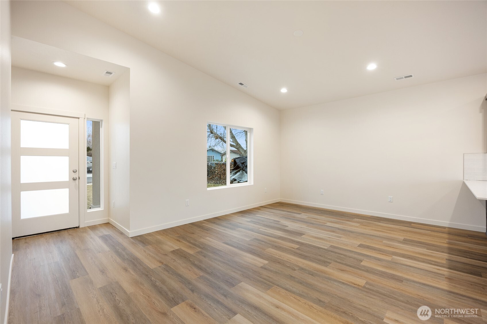 515 S Dorsing Street , Moses Lake, WA 98837