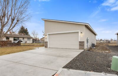 515 S Dorsing Street , Moses Lake, WA 98837 - Photo 4