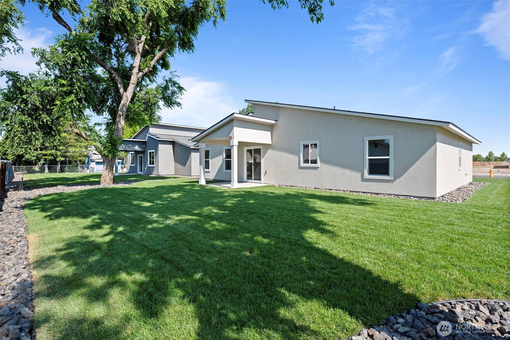 523 Dorsing Street , Moses Lake, WA 98837
