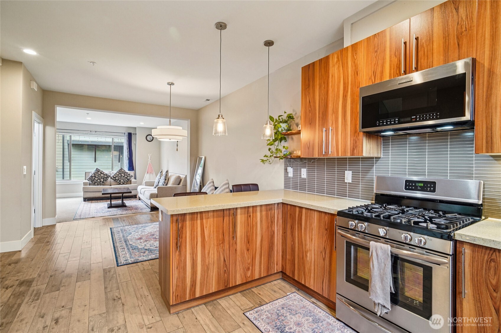 301 S 47th Street #B, Renton, WA 98055