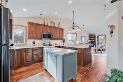 804 Edinburgh Court , Kelso, WA 98626 - Photo 12