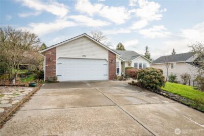 804 Edinburgh Court , Kelso, WA 98626 - Photo 3