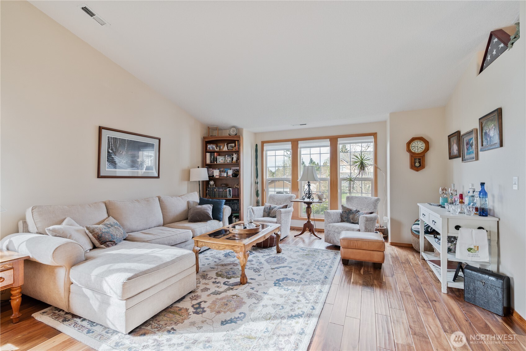 804 Edinburgh Court , Kelso, WA 98626