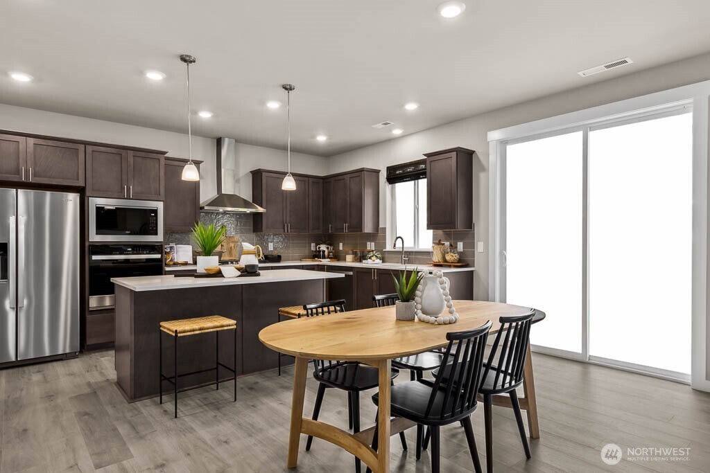 638 SE 11th Place #9, North Bend, WA 98045