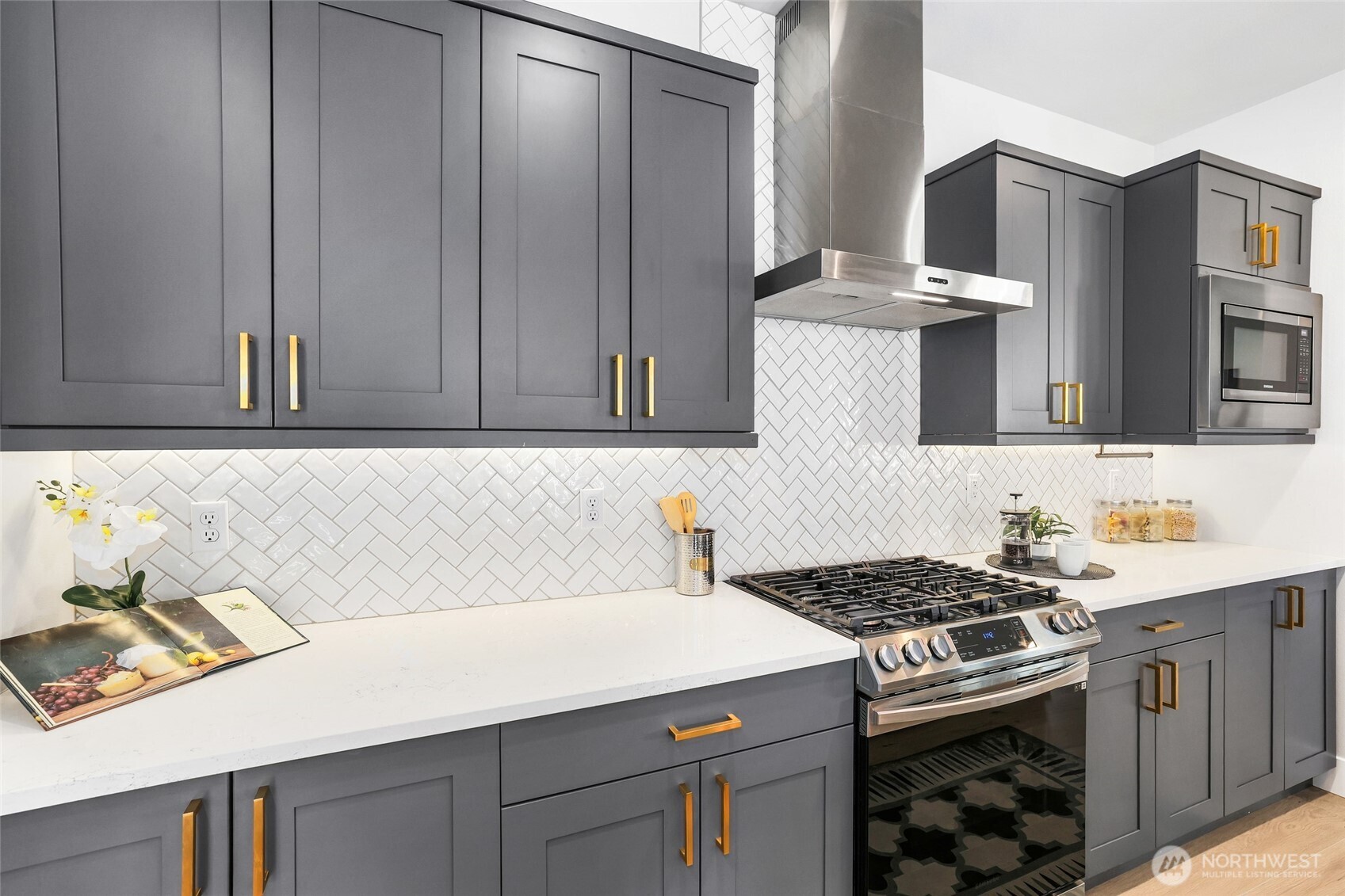 11003 71st Avenue Ct E, Puyallup, WA 98373