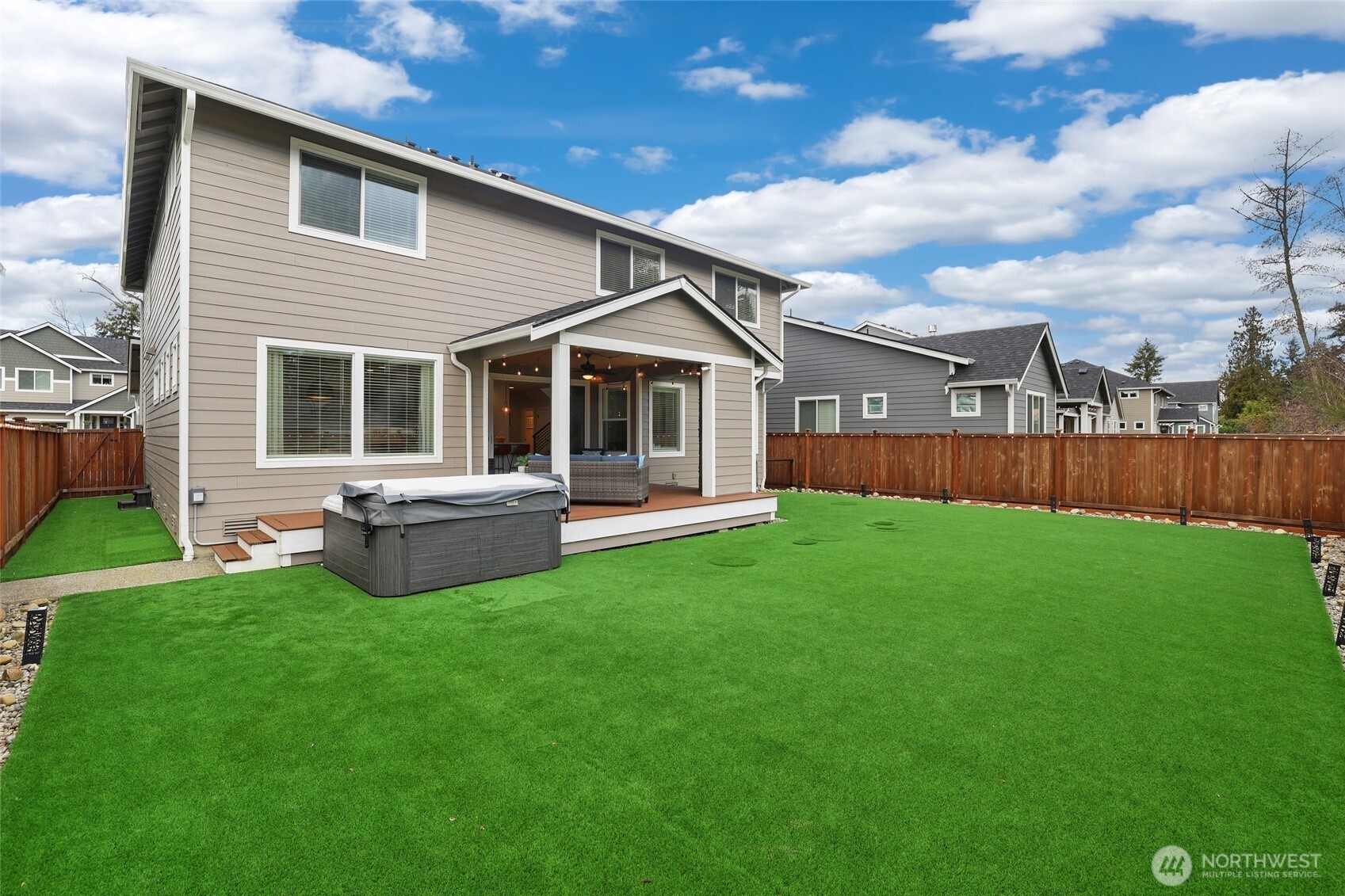 11003 71st Avenue Ct E, Puyallup, WA 98373