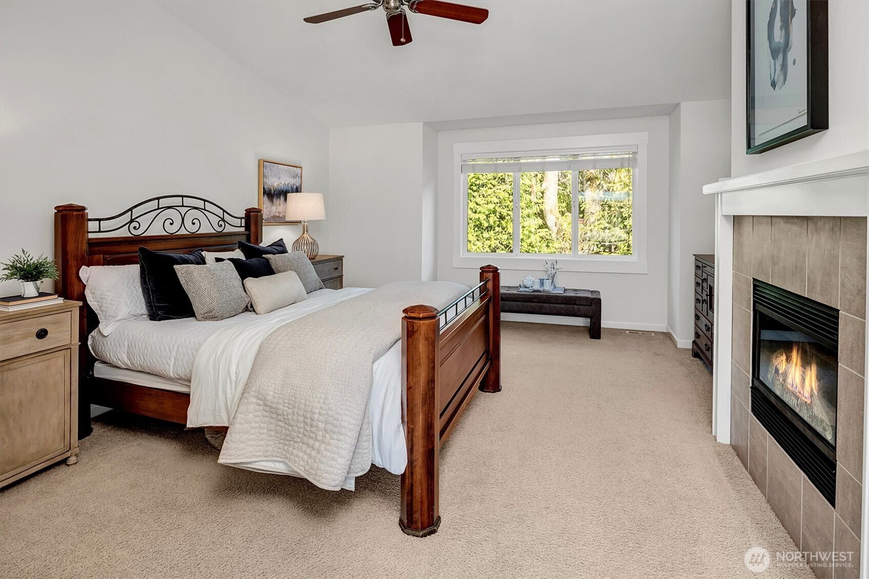 412 15th Avenue , Kirkland, WA 98033