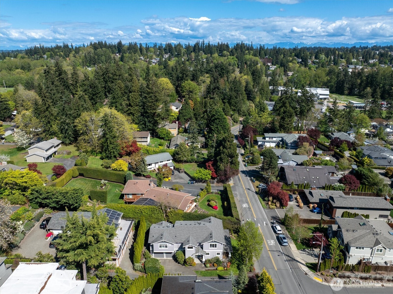 412 15th Avenue , Kirkland, WA 98033
