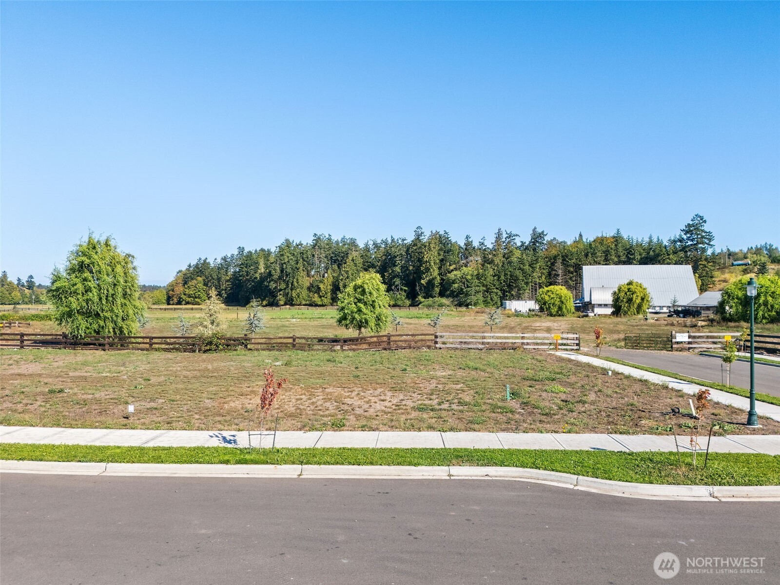 81 Berkshire Street , Sequim, WA 98382