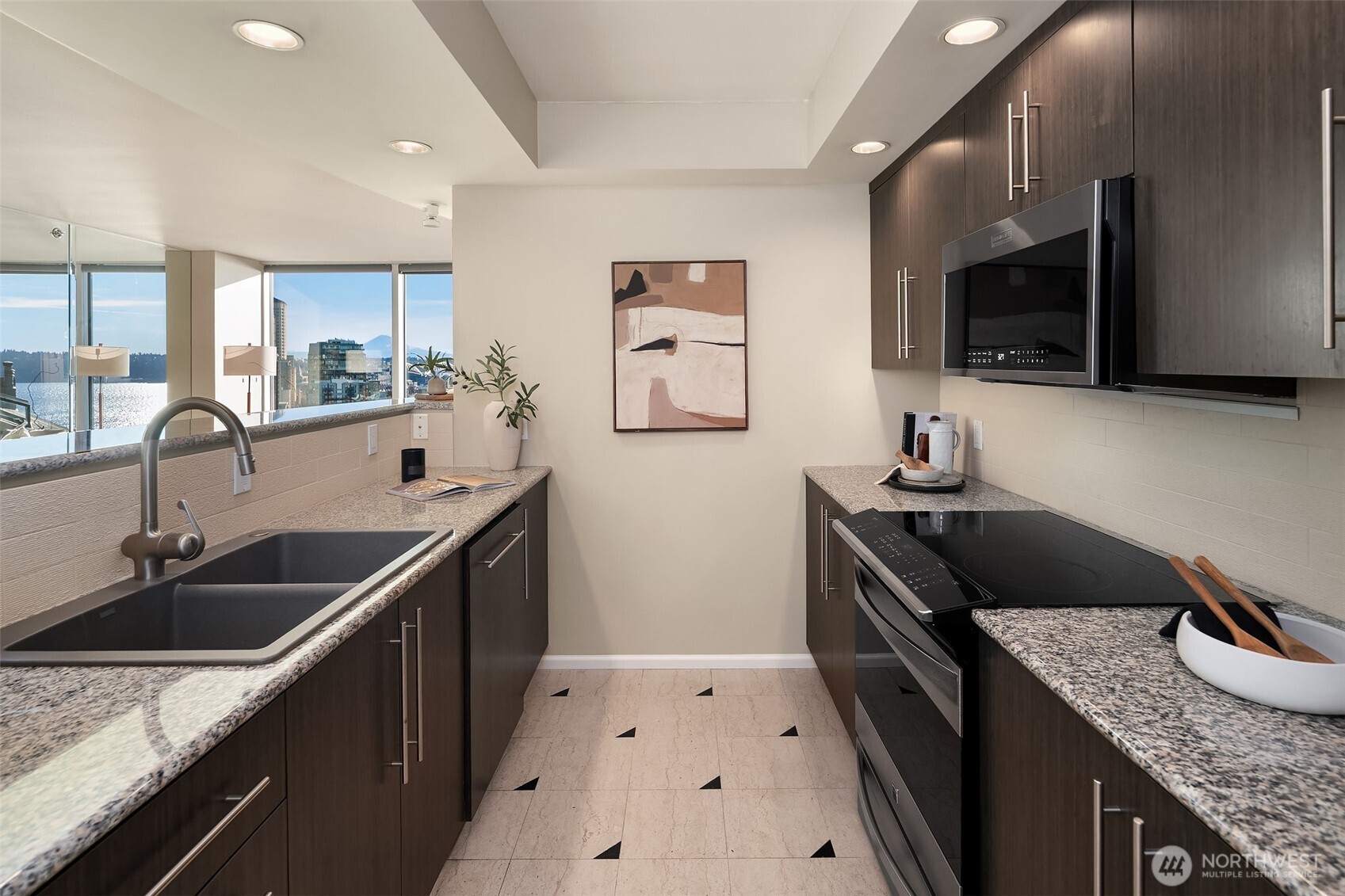 2000 1st Avenue #1402, Seattle, WA 98121