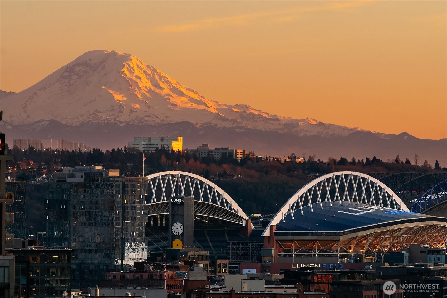 2000 1st Avenue #1402, Seattle, WA 98121