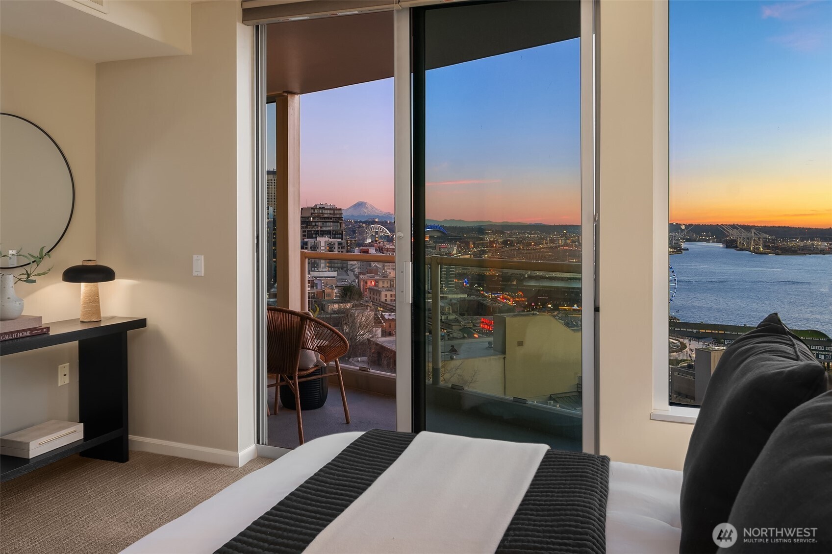 2000 1st Avenue #1402, Seattle, WA 98121