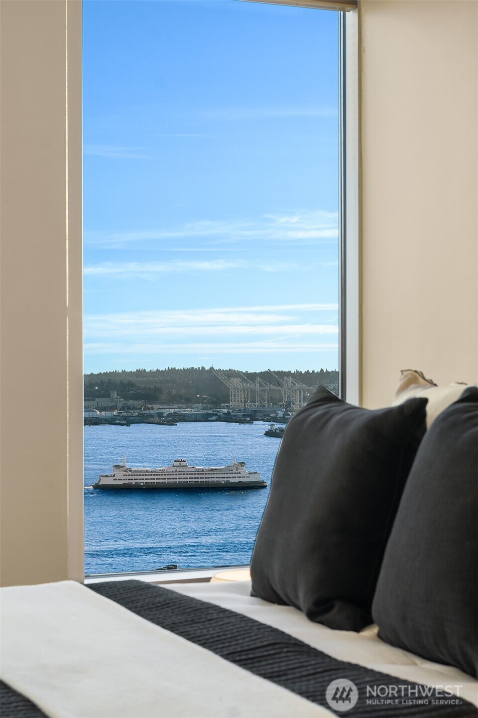 2000 1st Avenue #1402, Seattle, WA 98121