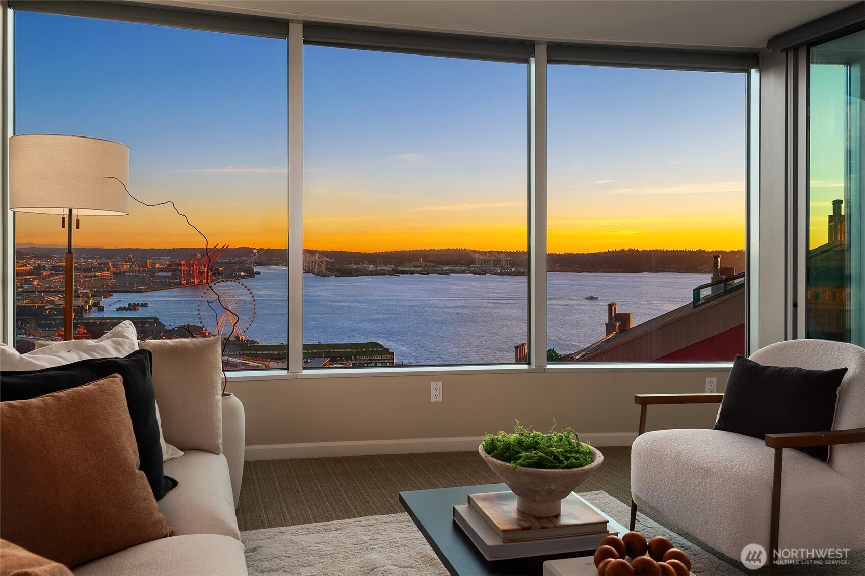 2000 1st Avenue #1402, Seattle, WA 98121