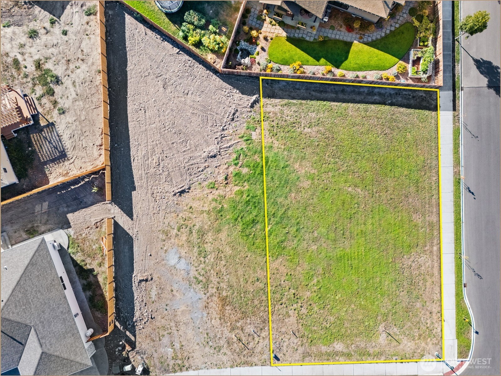 30 Colchester Street , Sequim, WA 98382