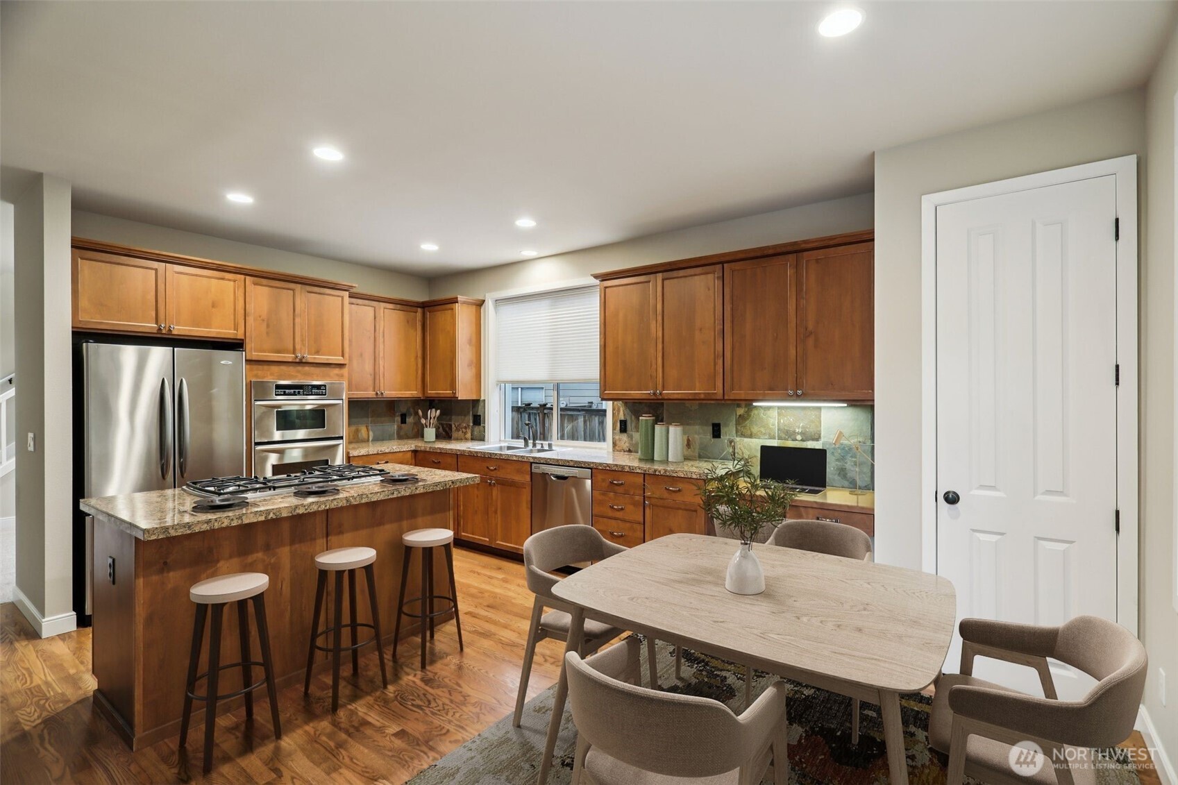 2109 263rd Lane SE, Sammamish, WA 98075