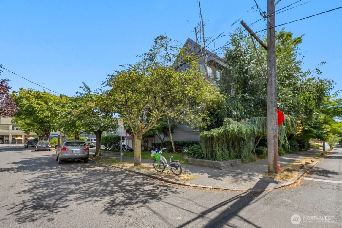 1455 E Harrison Street #A3, Seattle, WA 98112