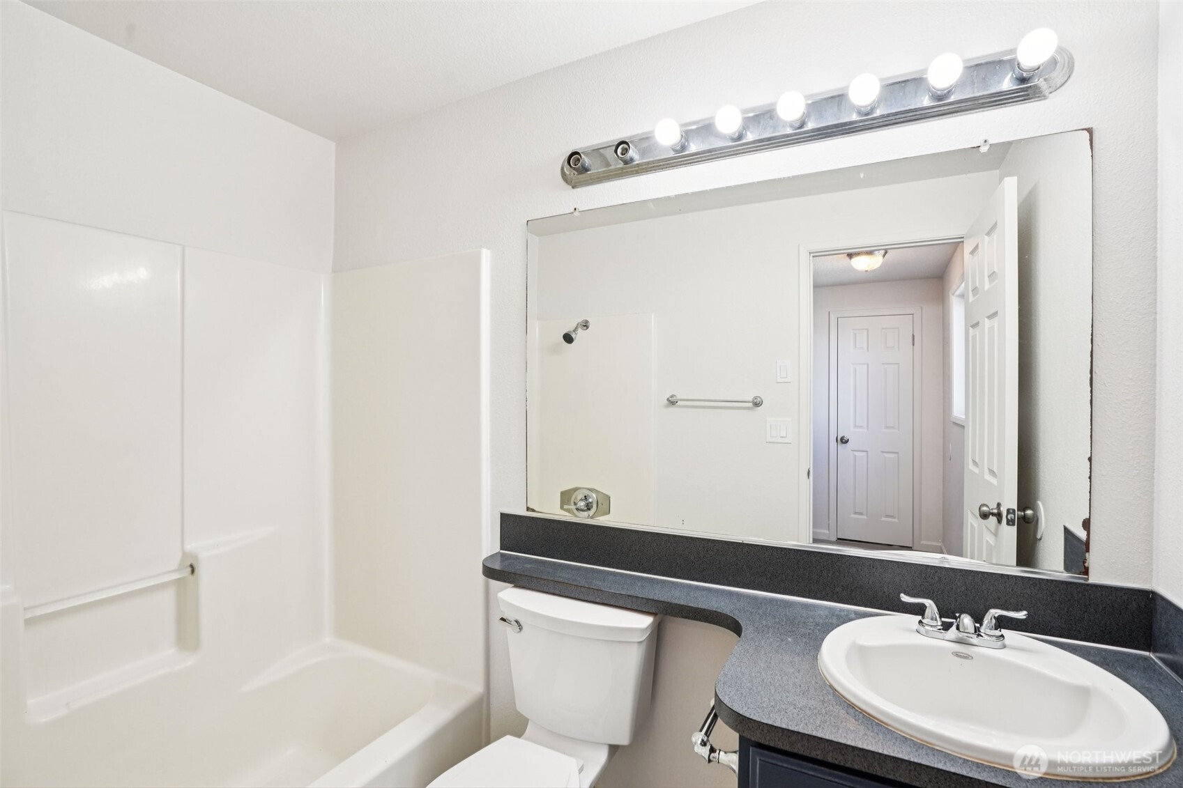 16005 NE 4th Street , Vancouver, WA 98684