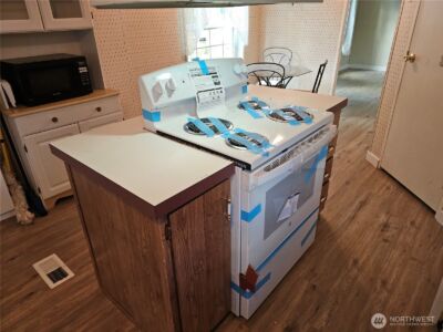 9111 66th Avenue NW #101, Gig Harbor, WA 98332 - Photo 6