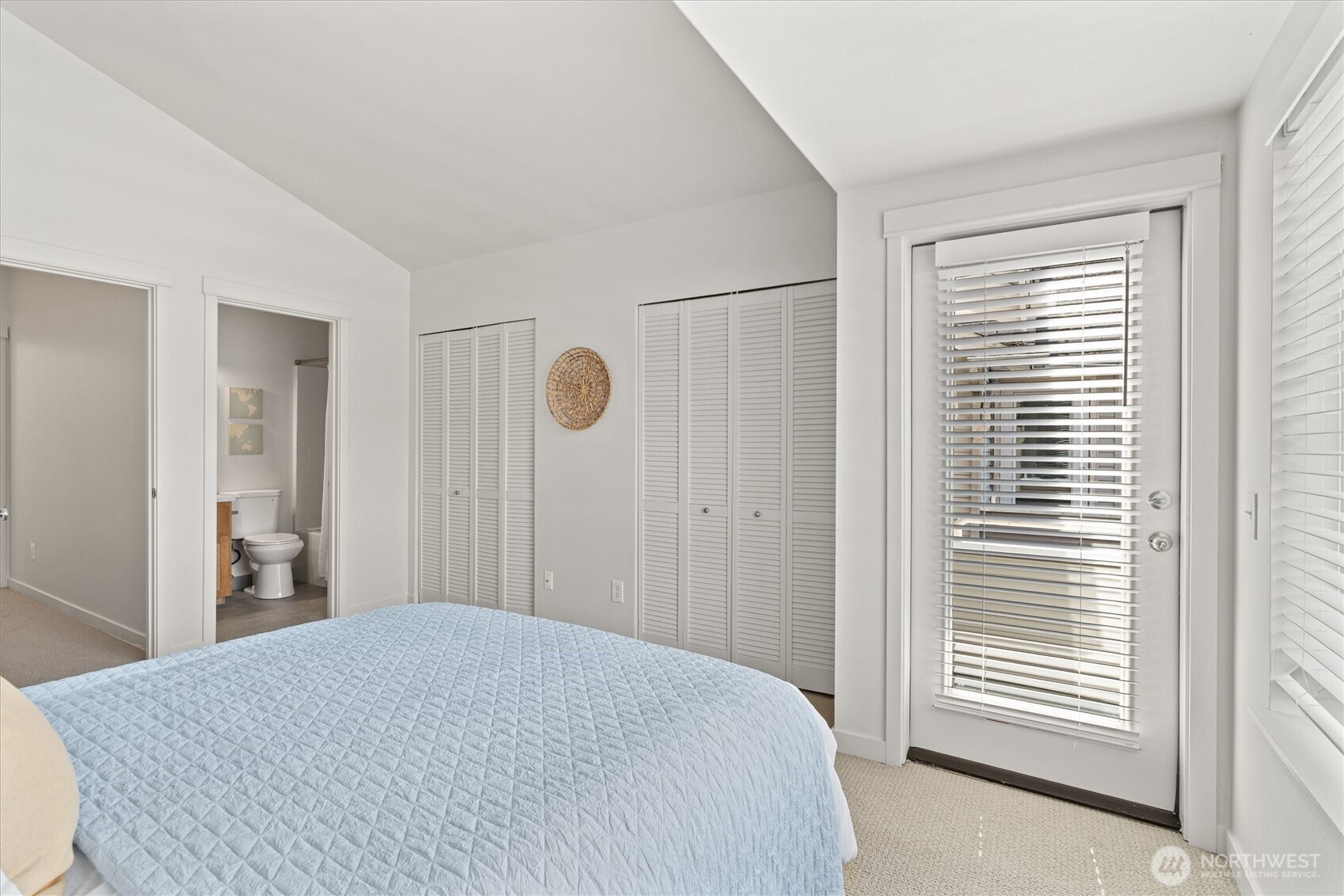 10311 Midvale Avenue N #A, Seattle, WA 98133