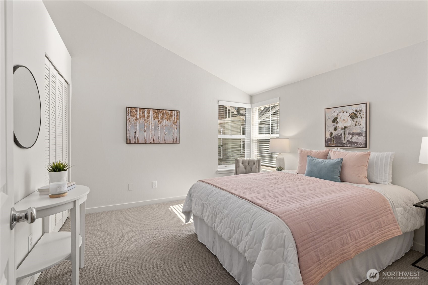 10311 Midvale Avenue N #A, Seattle, WA 98133