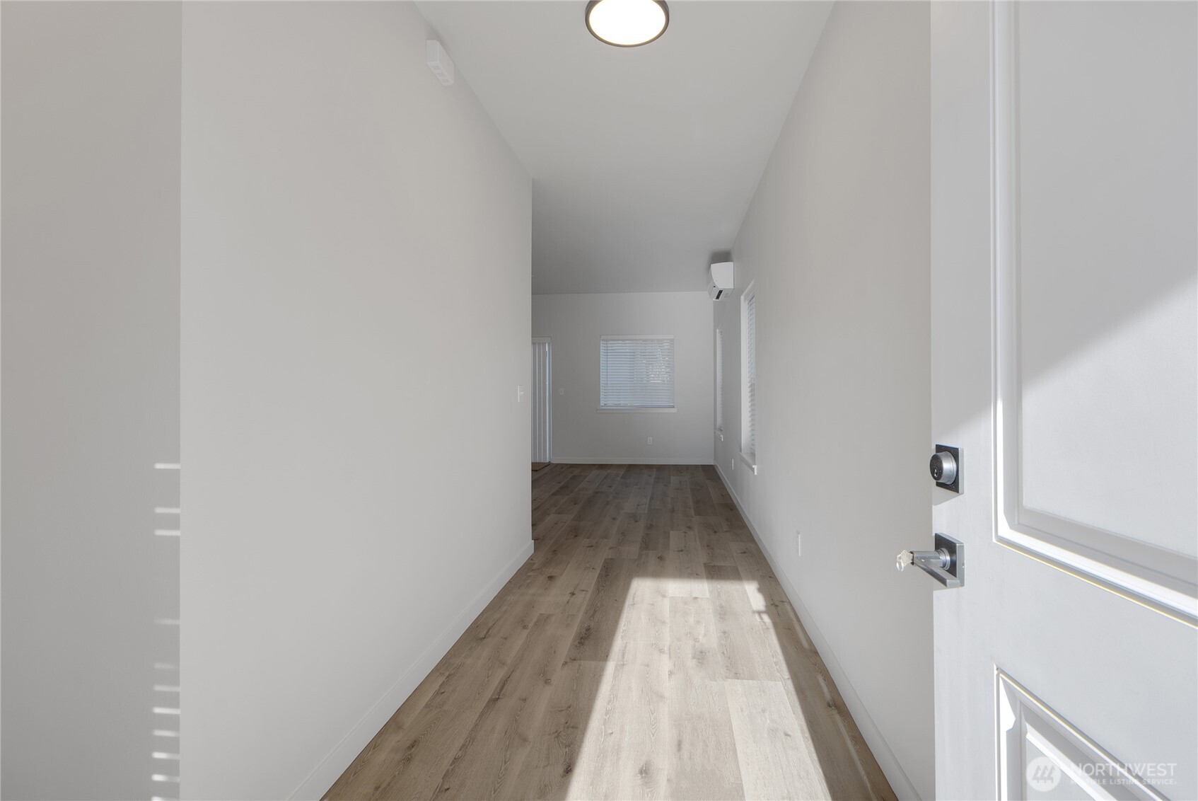 10707 8th Ave Ct S , Tacoma, WA 98444