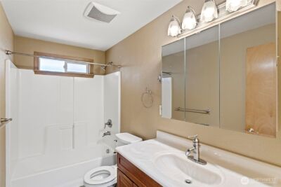 23829 SE 208th St , Maple Valley, WA 98038 - Photo 14