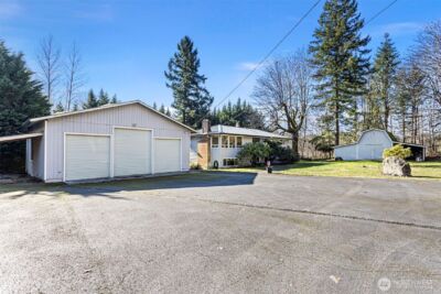 23829 SE 208th St , Maple Valley, WA 98038 - Photo 2