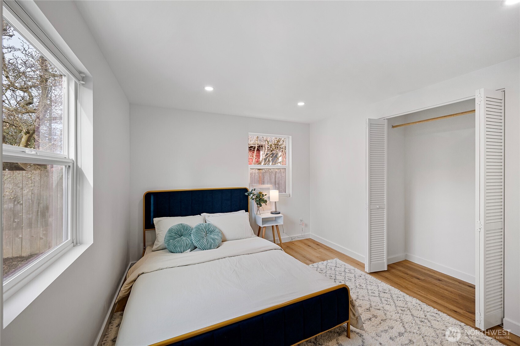 7106 32nd Avenue SW, Seattle, WA 98126