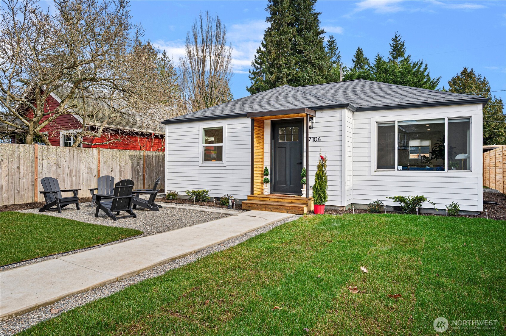 7106 32nd Avenue SW, Seattle, WA 98126