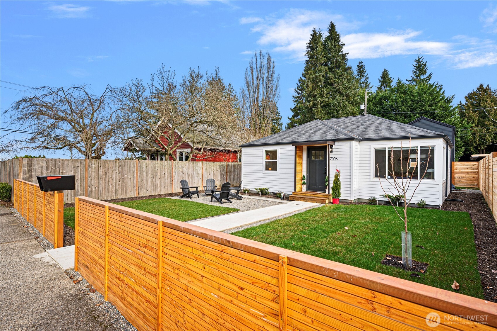 7106 32nd Avenue SW, Seattle, WA 98126