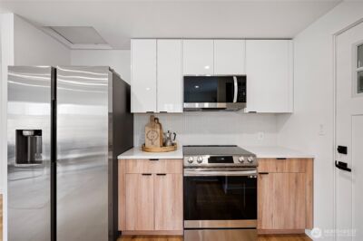 7106 32nd Avenue SW, Seattle, WA 98126 - Photo 10