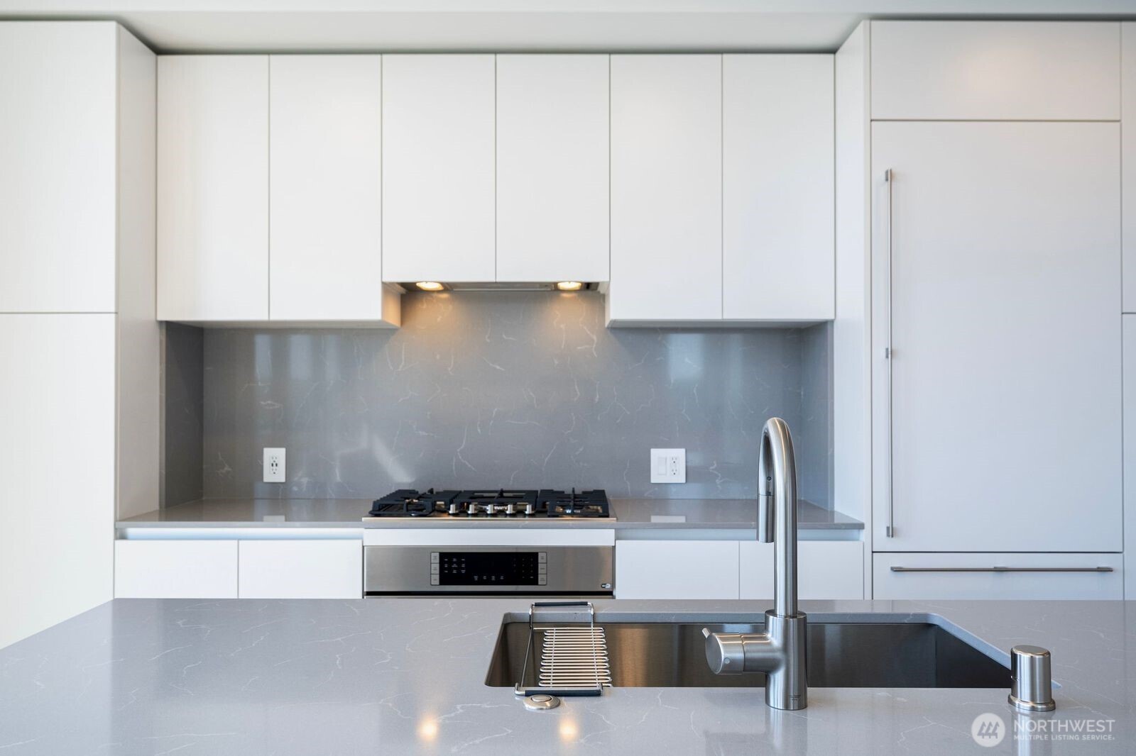 10232 NE 10th Street #1207, Bellevue, WA 98004