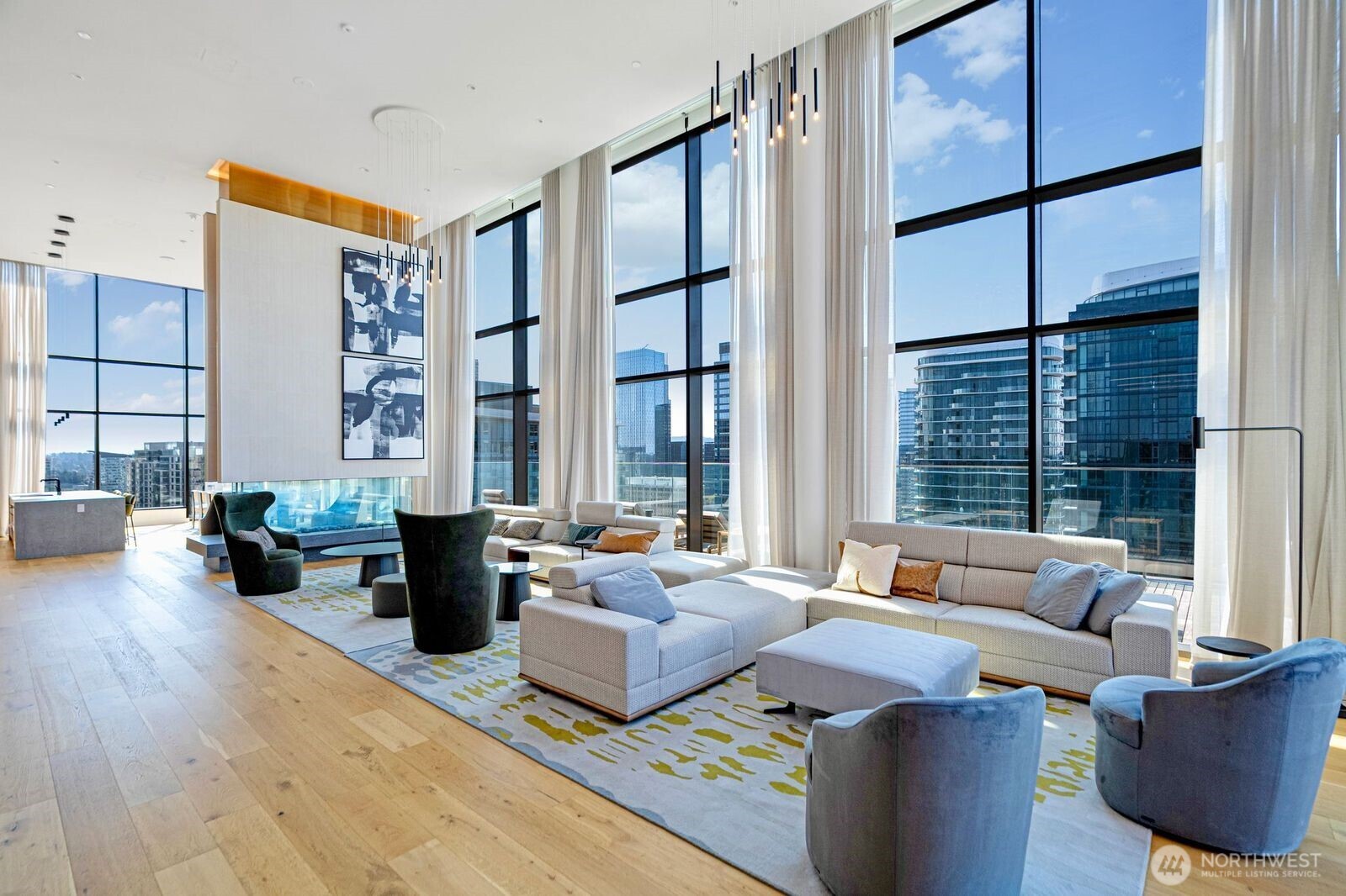 10232 NE 10th Street #1207, Bellevue, WA 98004