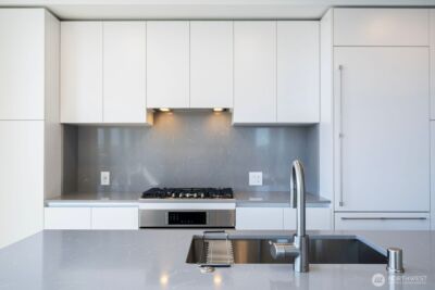 10232 NE 10th Street #1207, Bellevue, WA 98004 - Photo 9