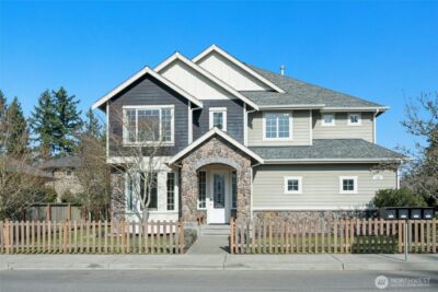 2302 NE 28th Street , Renton, WA 98056