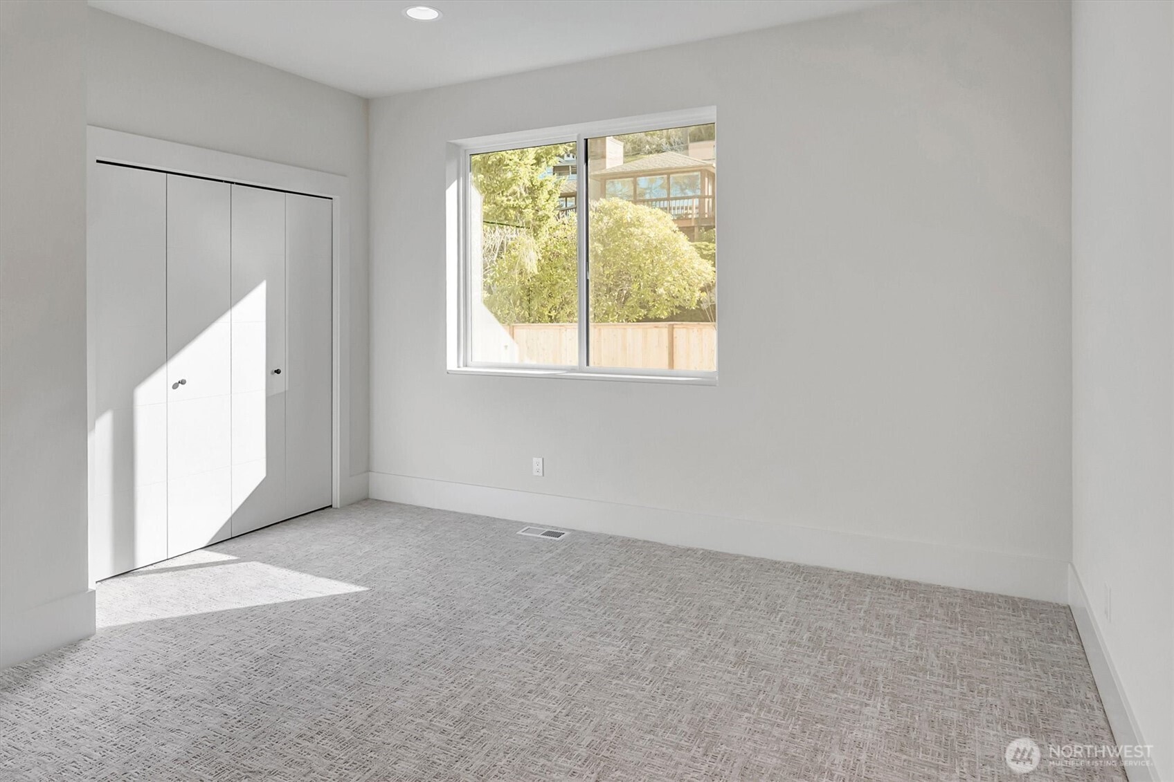 3036 67th Avenue SE, Mercer Island, WA 98040