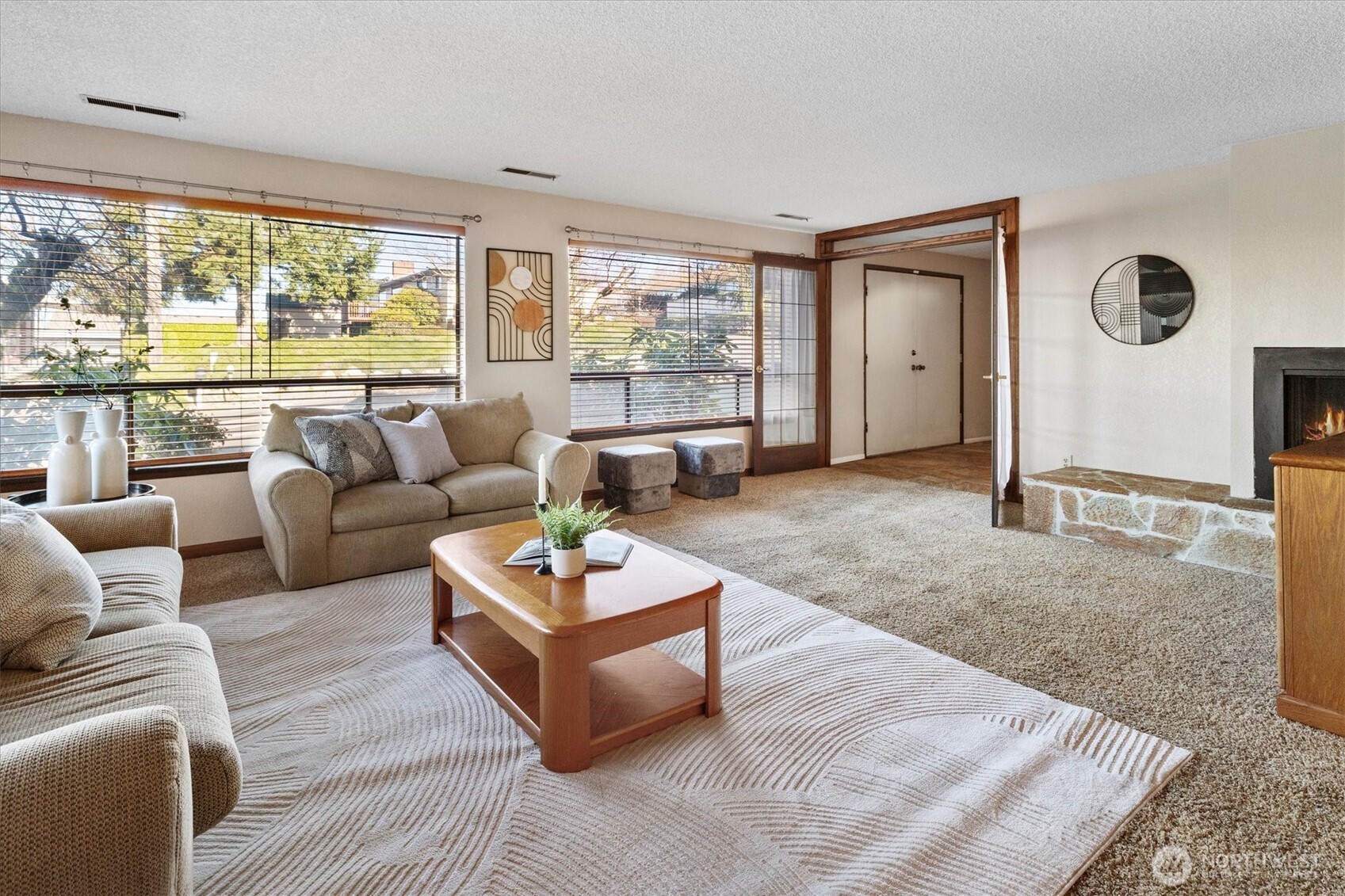 7916 19th St W , Tacoma, WA 98466