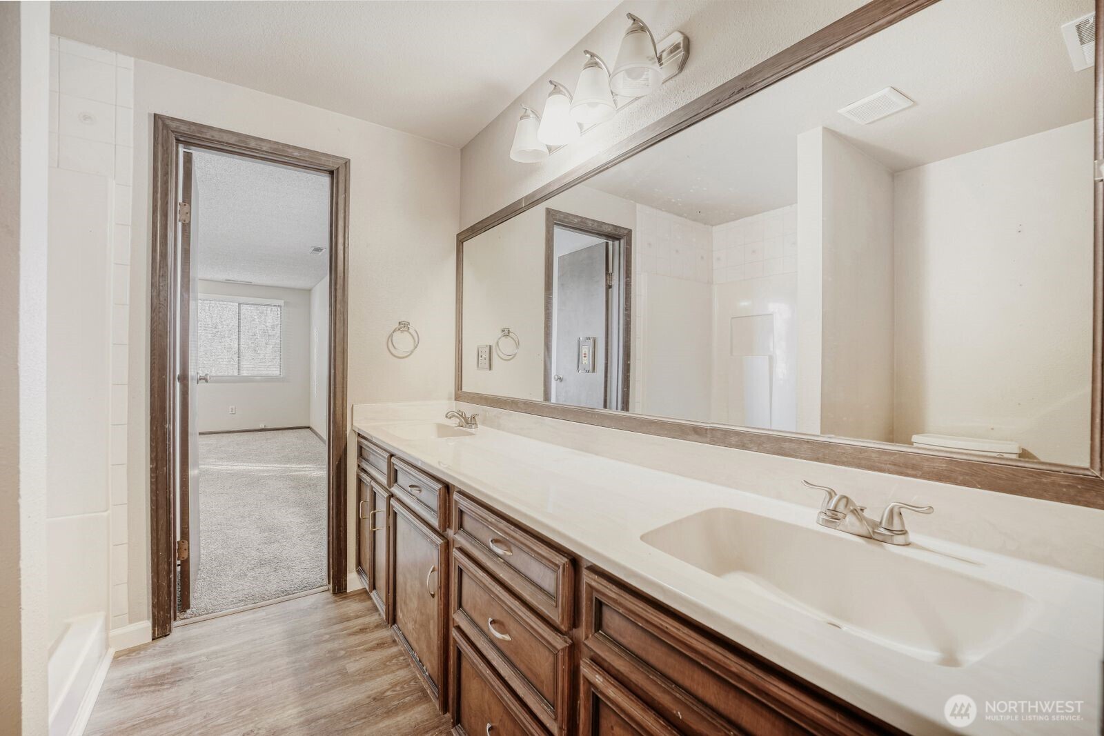 8220 64th Street Ct W, University Place, WA 98467