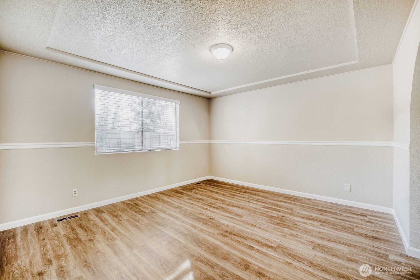 8220 64th Street Ct W, University Place, WA 98467