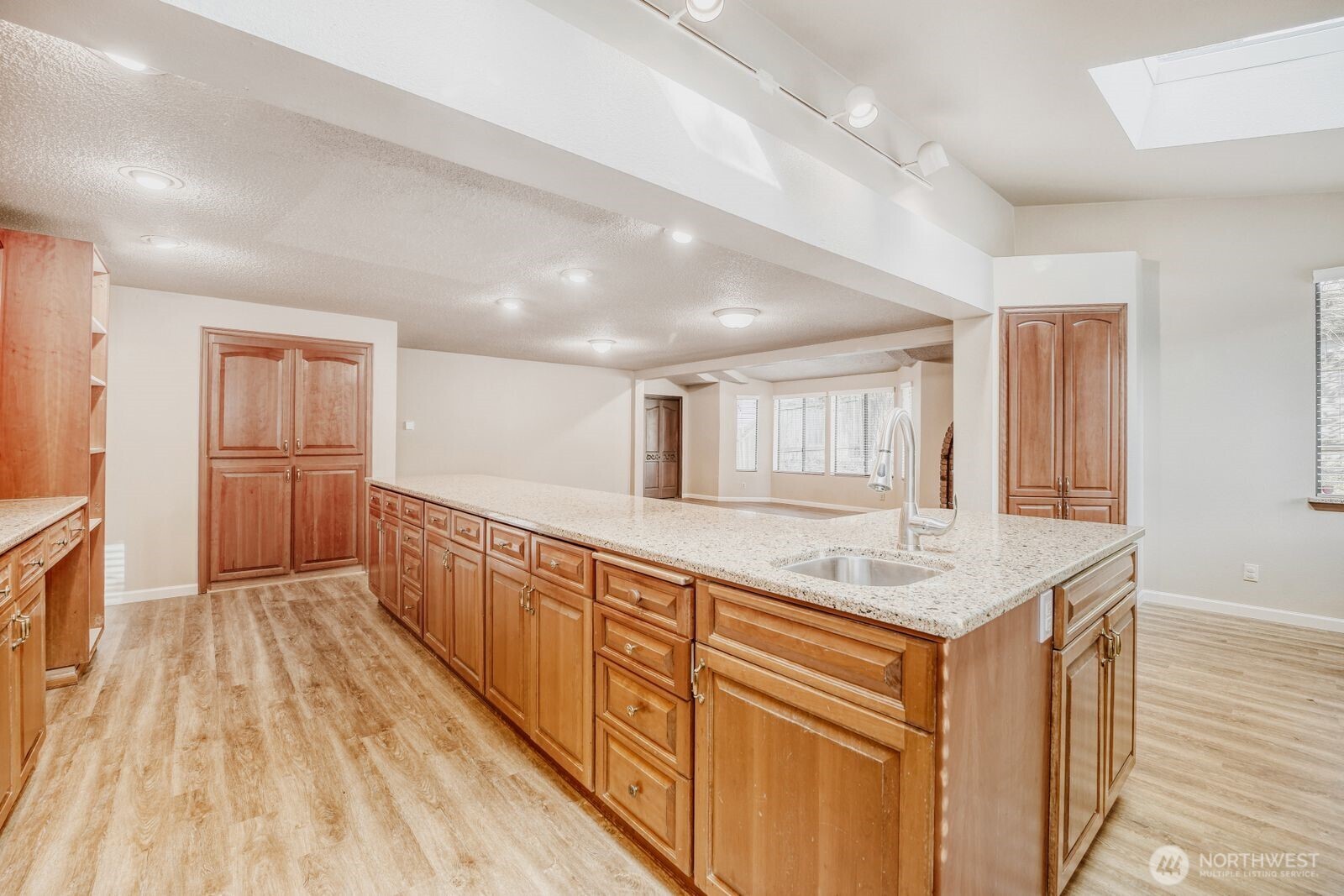 8220 64th Street Ct W, University Place, WA 98467