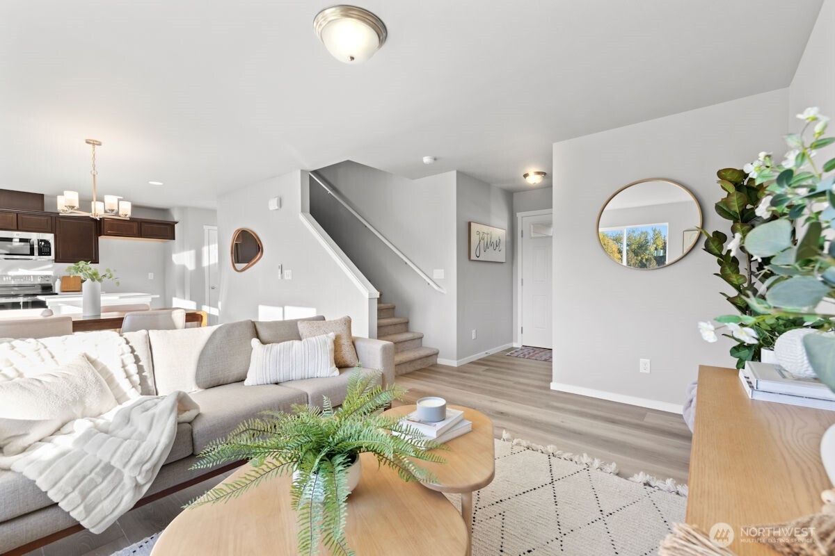 7467 45TH Place NE, Marysville, WA 98270