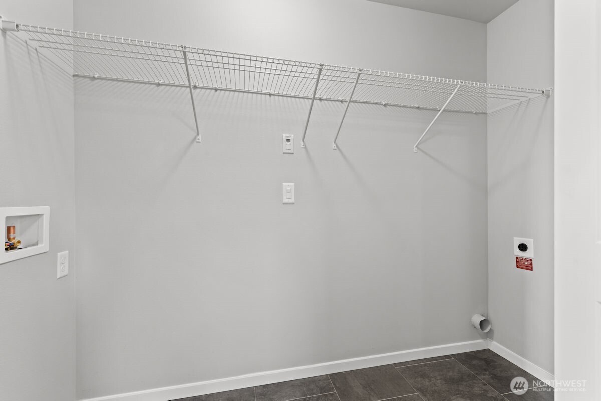 7467 45TH Place NE, Marysville, WA 98270