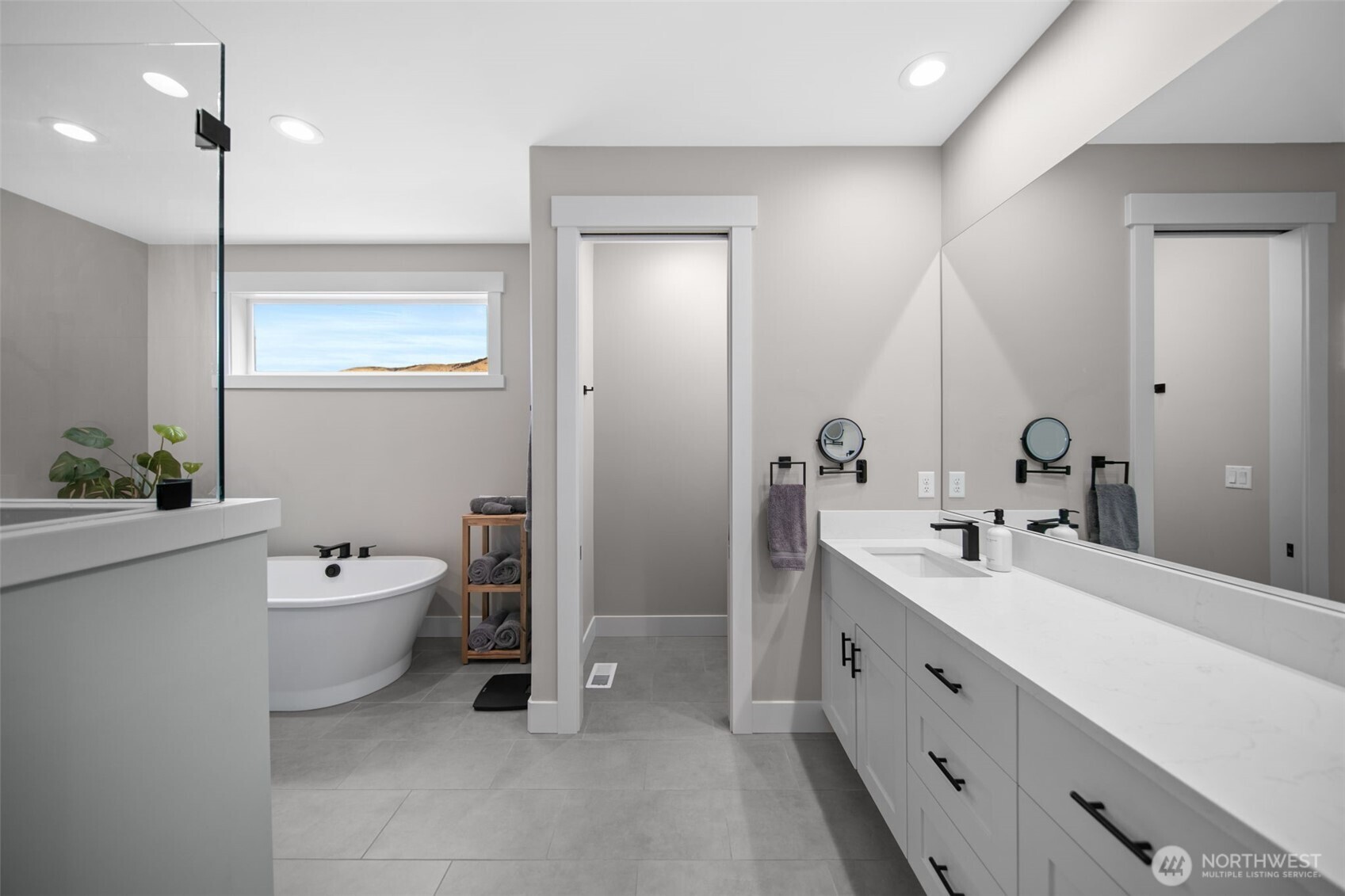 15008 Allison Place , Entiat, WA 98822