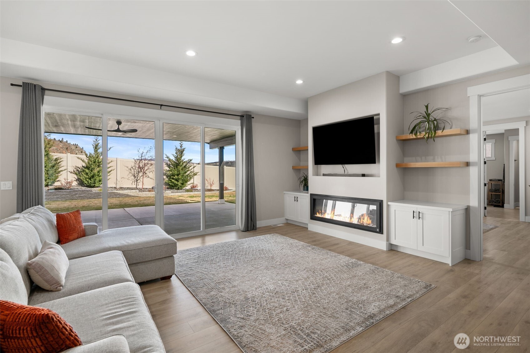 15008 Allison Place , Entiat, WA 98822