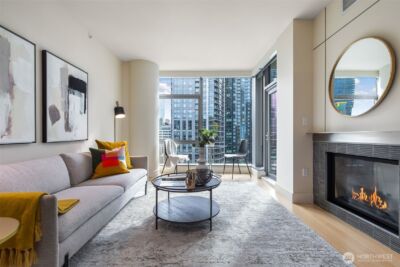 820 Blanchard Street #1406, Seattle, WA 98121 - Photo 2