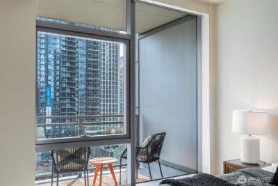 820 Blanchard Street #1406, Seattle, WA 98121 - Photo 8