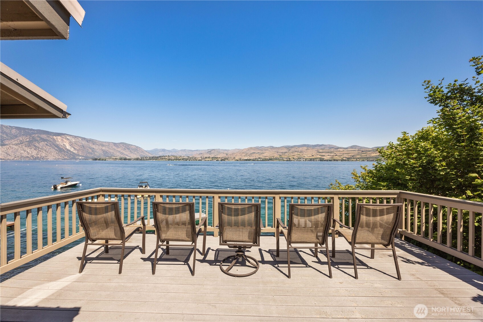 3150 S Lakeshore Road , Chelan, WA 98816