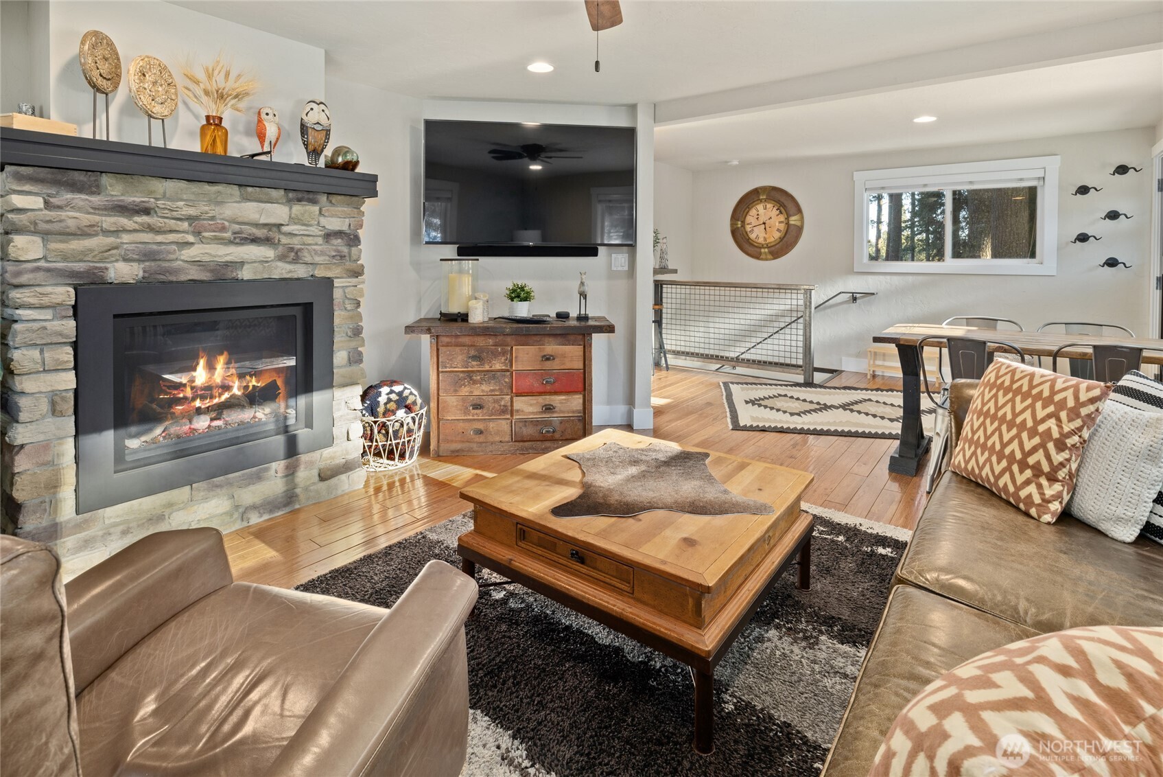 661 W Pacific Avenue , Ronald, WA 98940