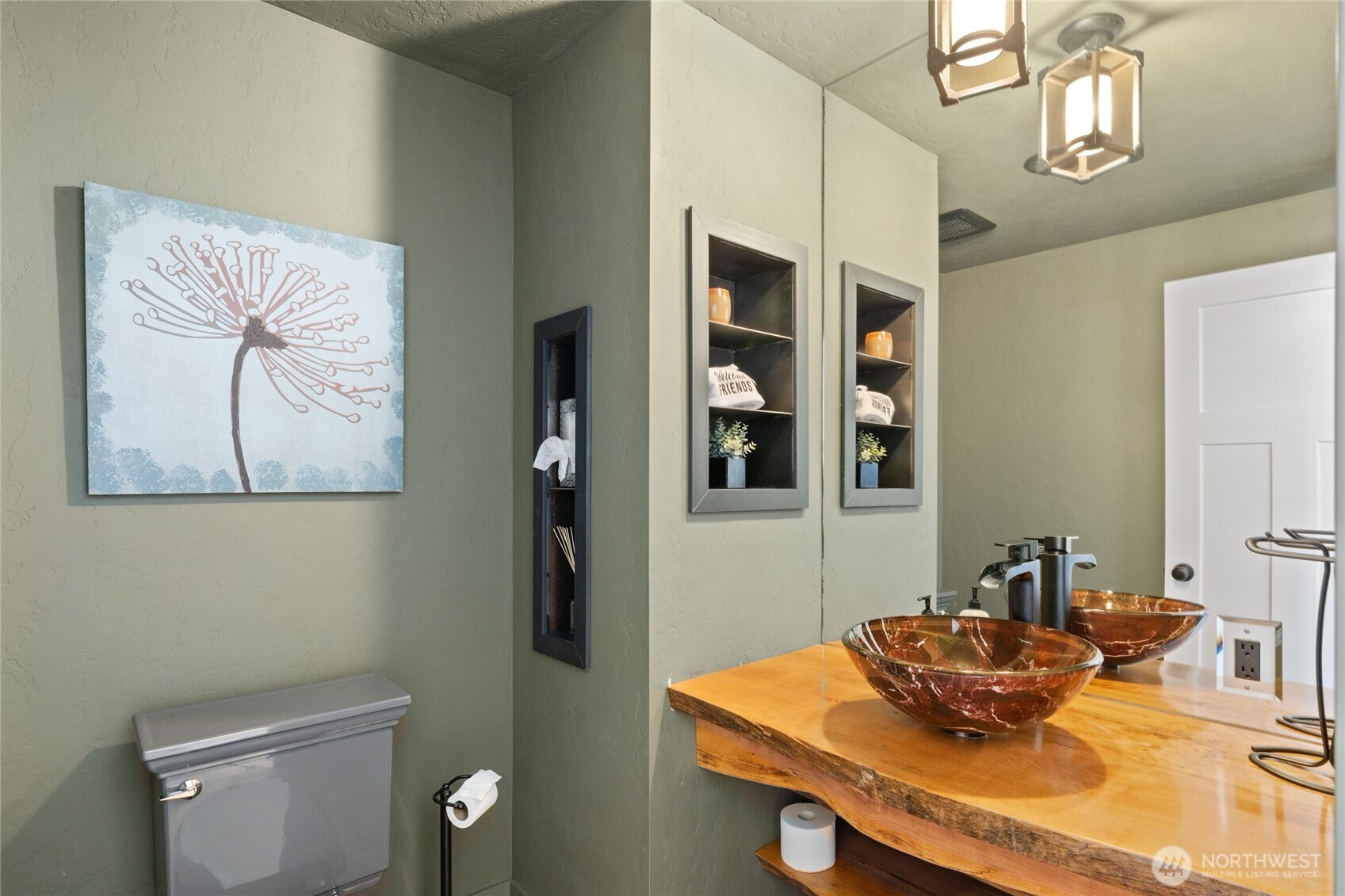 661 W Pacific Avenue , Ronald, WA 98940